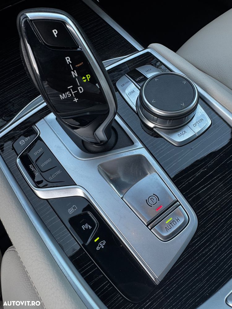 BMW Seria 7 745e AT PHEV - 22