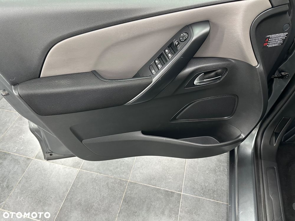 Citroën C4 Picasso - 14