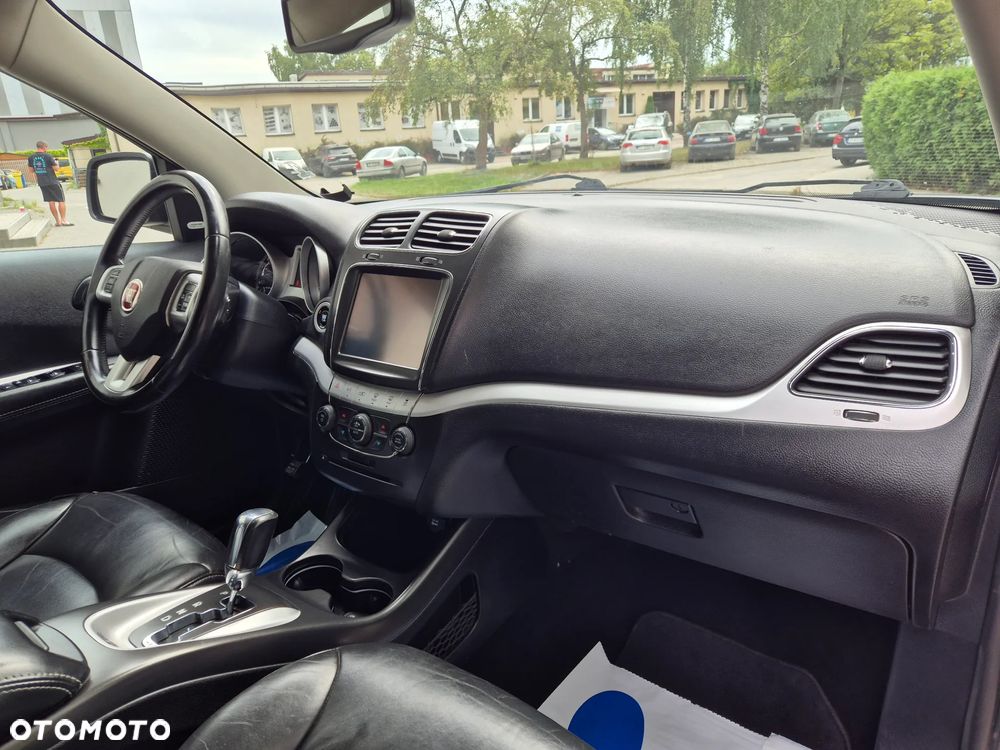 Fiat Freemont 2.0 Multijet 16V DPF Automatik Allrad Black Code - 14