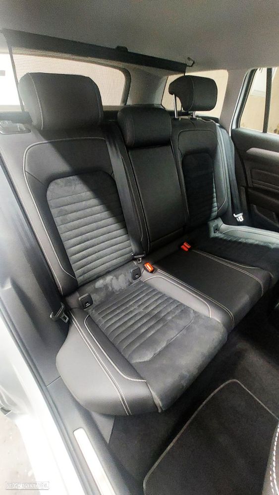 VW Passat Variant - 13