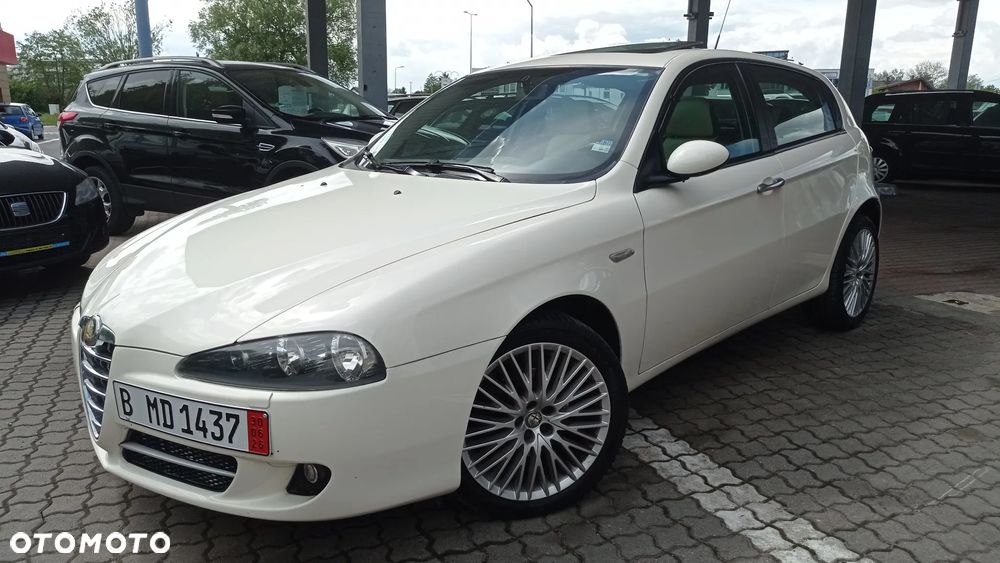 Alfa Romeo 147 1.6 Twin Spark AMICA - 20
