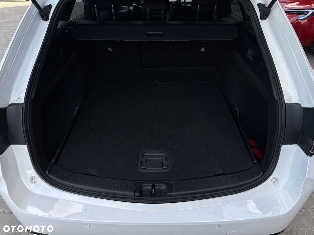 Toyota Corolla 1.8 Hybrid Comfort - 34