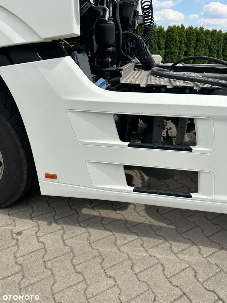 Mercedes-Benz ACTROS F 1851 - 4