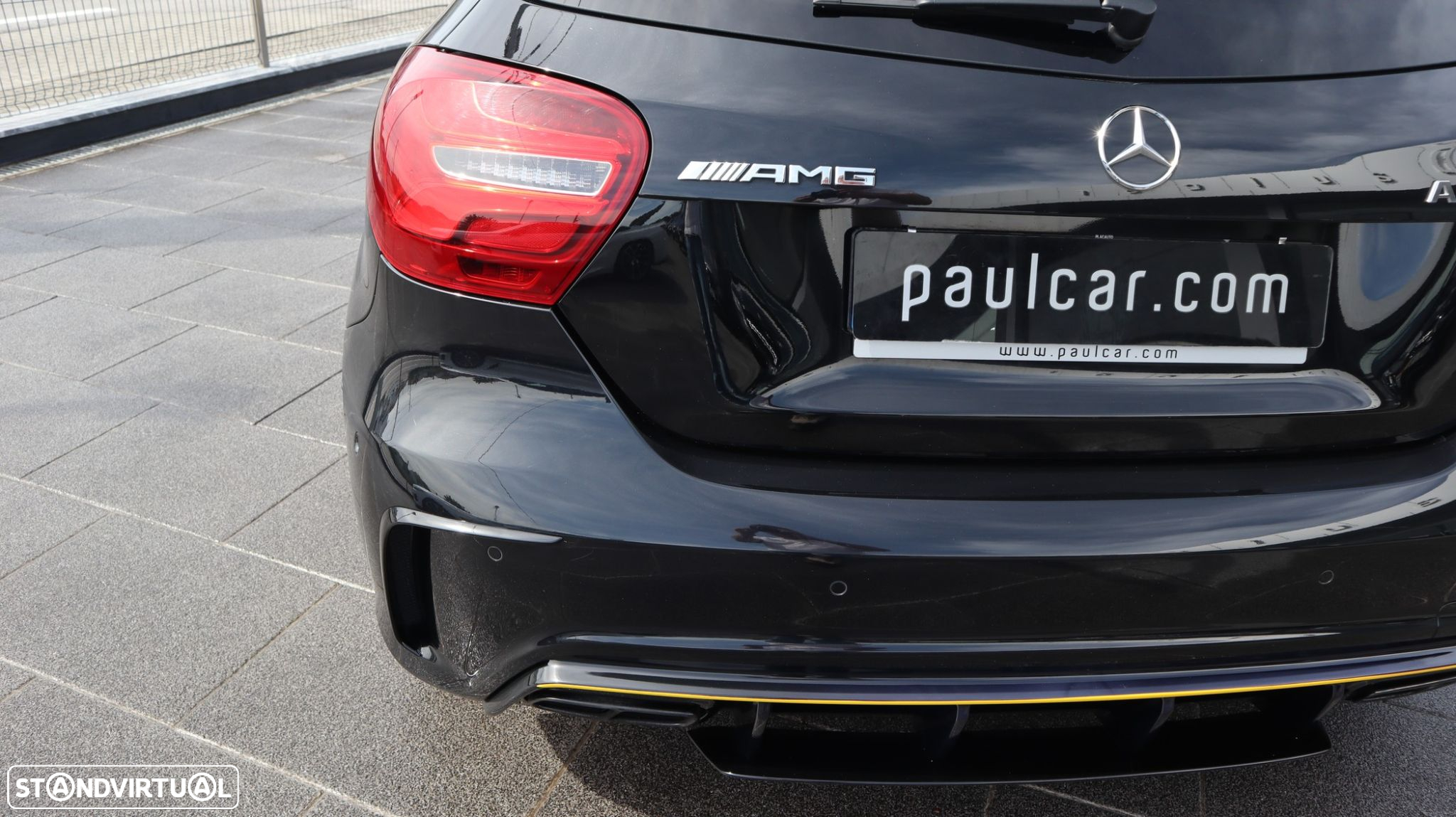 Mercedes-Benz A 45 AMG 4-Matic - 10