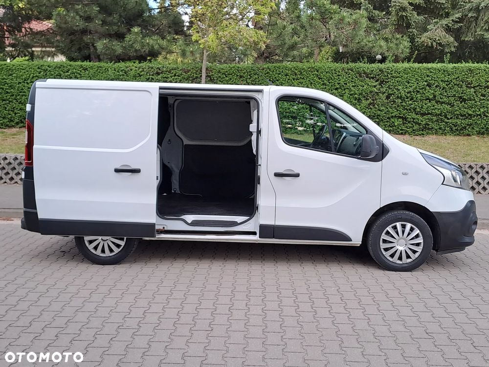 Renault Trafic - 17