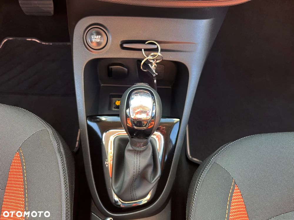 Renault Captur - 28