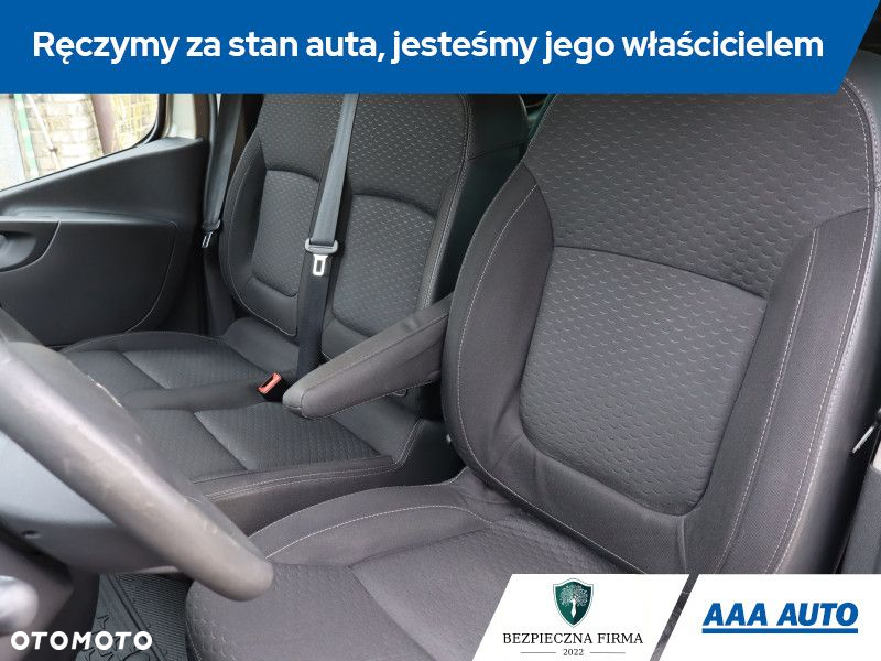 Opel Vivaro - 16