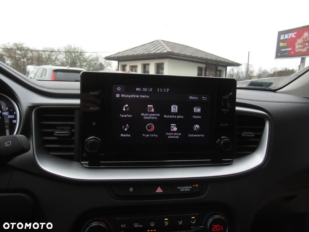 Kia Ceed 1.5 T-GDI M DCT - 22