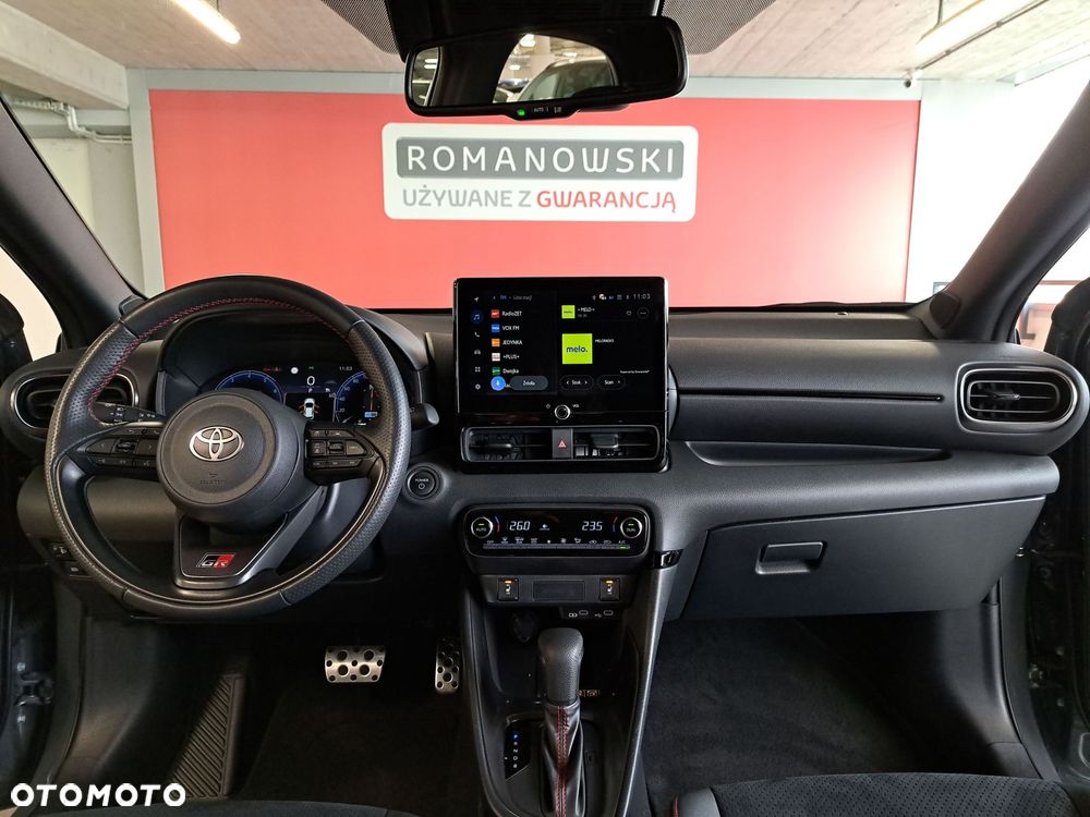 Toyota Yaris Hybrid 1.5 GR Sport - 19