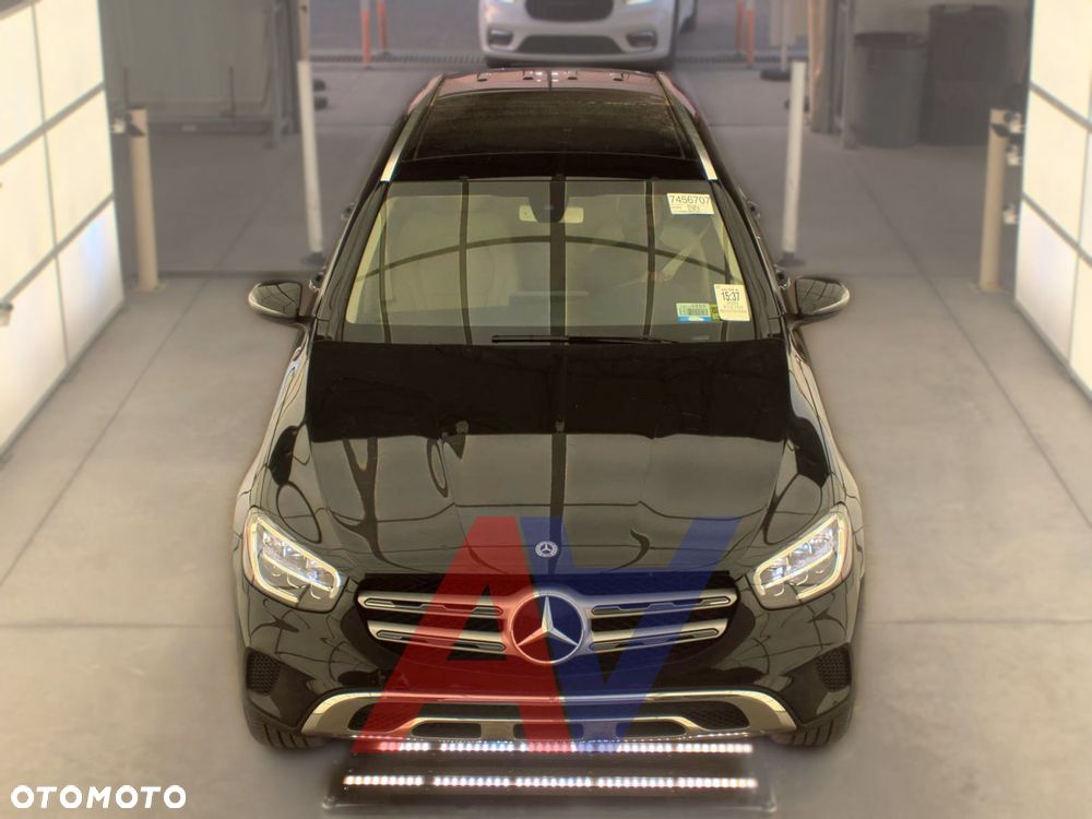 Mercedes-Benz GLC 300 4-Matic - 3