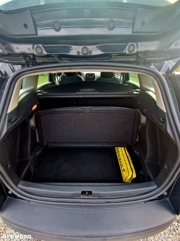 Renault Clio 1.2 16V 75 Experience - 21