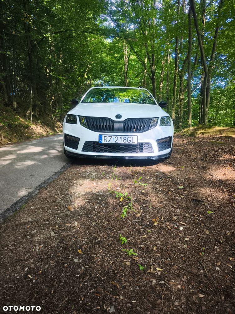 Skoda Octavia 2.0 TDI 4x4 RS DSG - 3