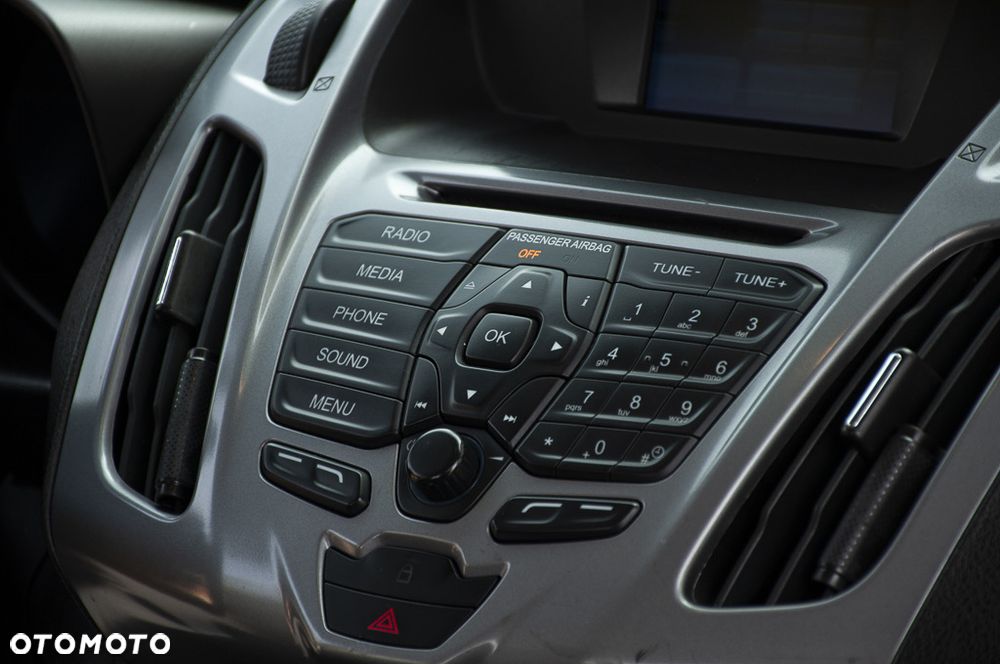 Ford Transit Connect - 19