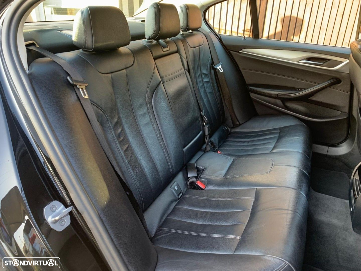 BMW 520 d Auto - 13