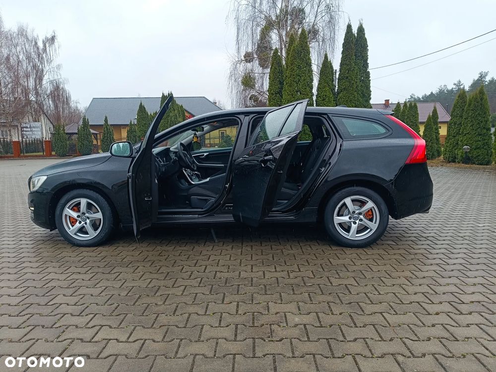 Volvo V60 D2 Drive-E Dynamic Edition (Momentum) - 6