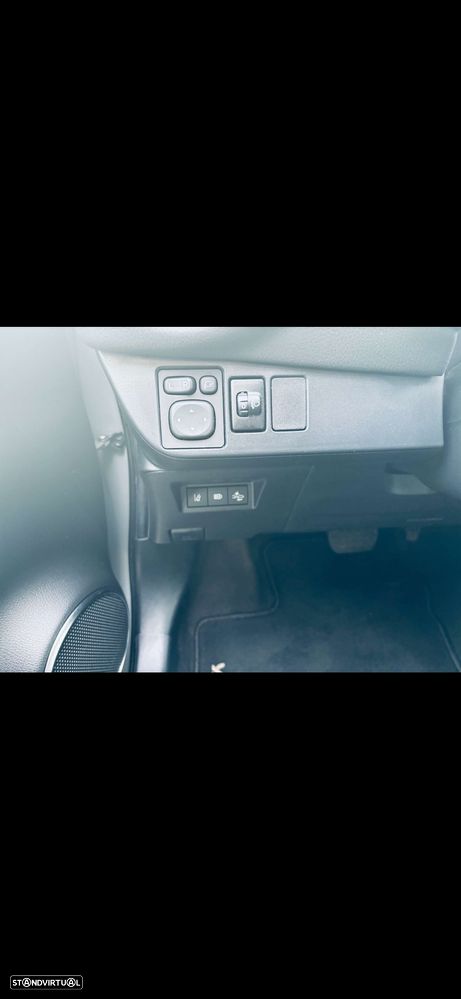 Toyota Yaris 1.5 HDF GR Sport - 16