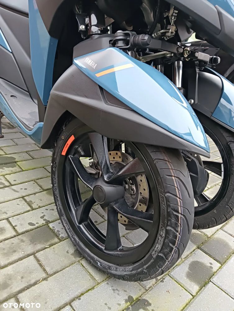 Yamaha Tricity - 21
