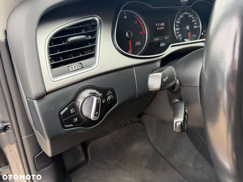 Audi A4 Avant - 22
