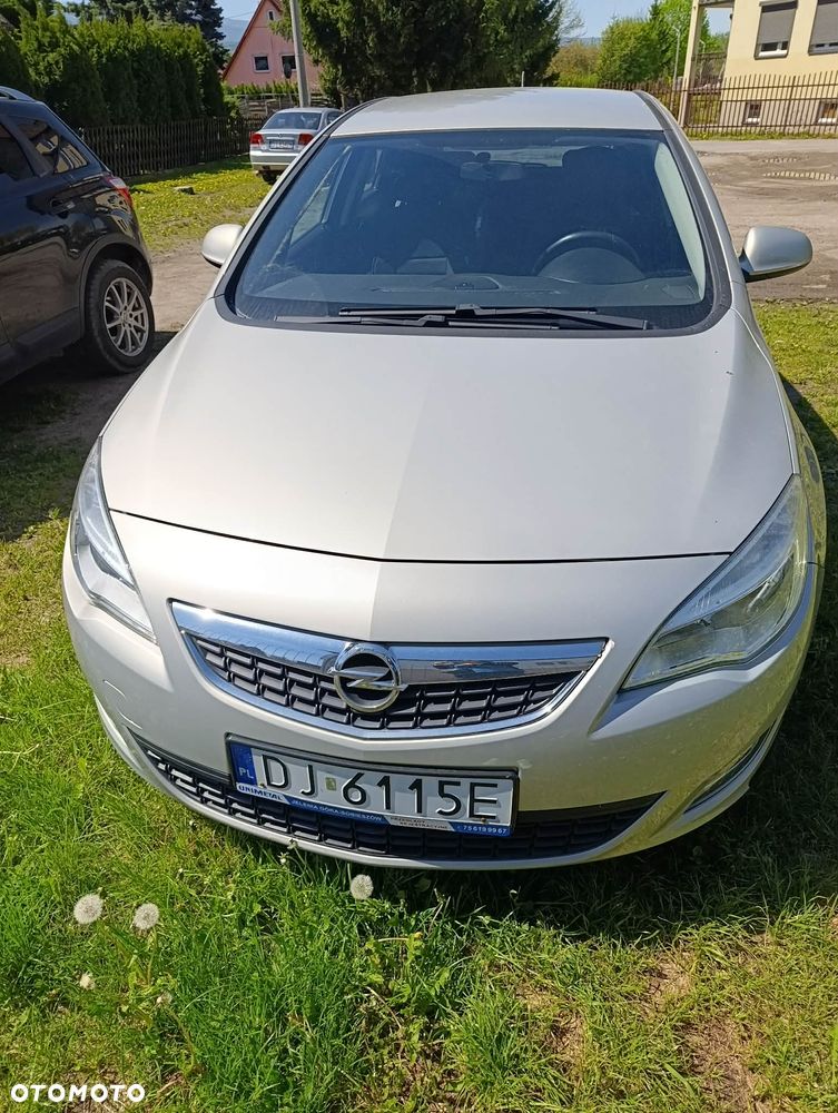 Opel Astra 1.4 Enjoy - 1
