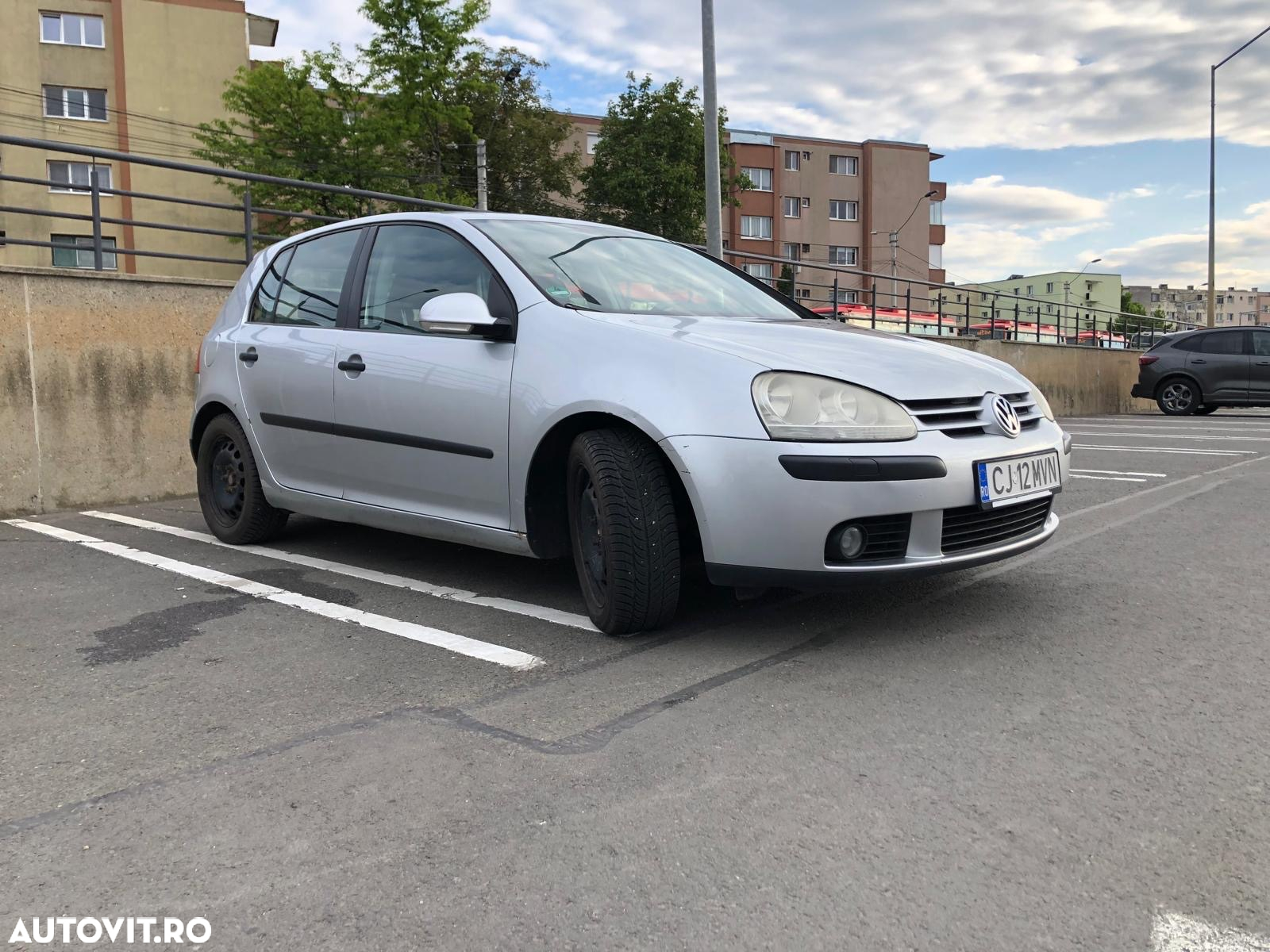 Volkswagen Golf - 18