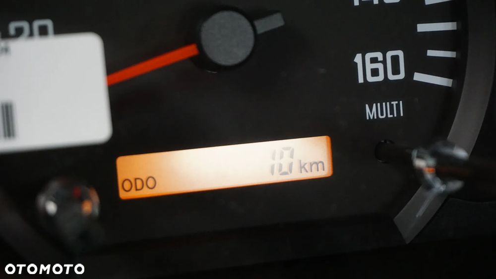 Isuzu ML 27 NLR85 - 10