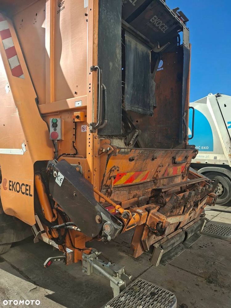 Mercedes-Benz AXOR 2529 L - 15