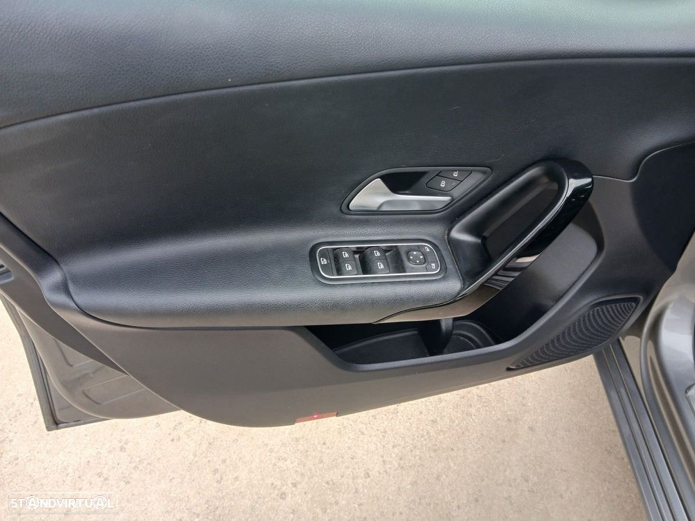 Mercedes-Benz A 180 d Style - 14