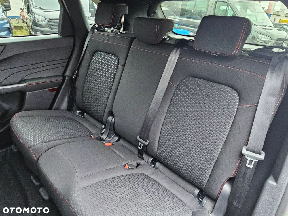 Ford Kuga 2.5 FHEV FWD ST-Line - 11