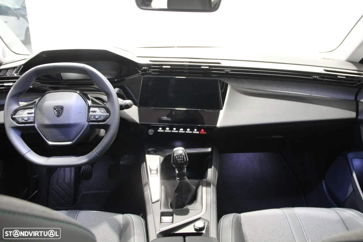 Peugeot 308 SW 1.2 PureTech Allure Pack - 10