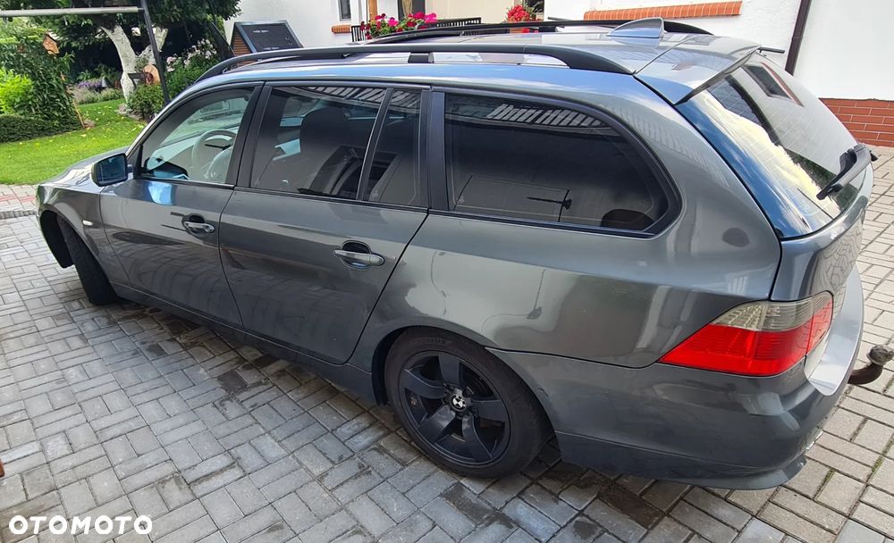 BMW Seria 5 525i - 3