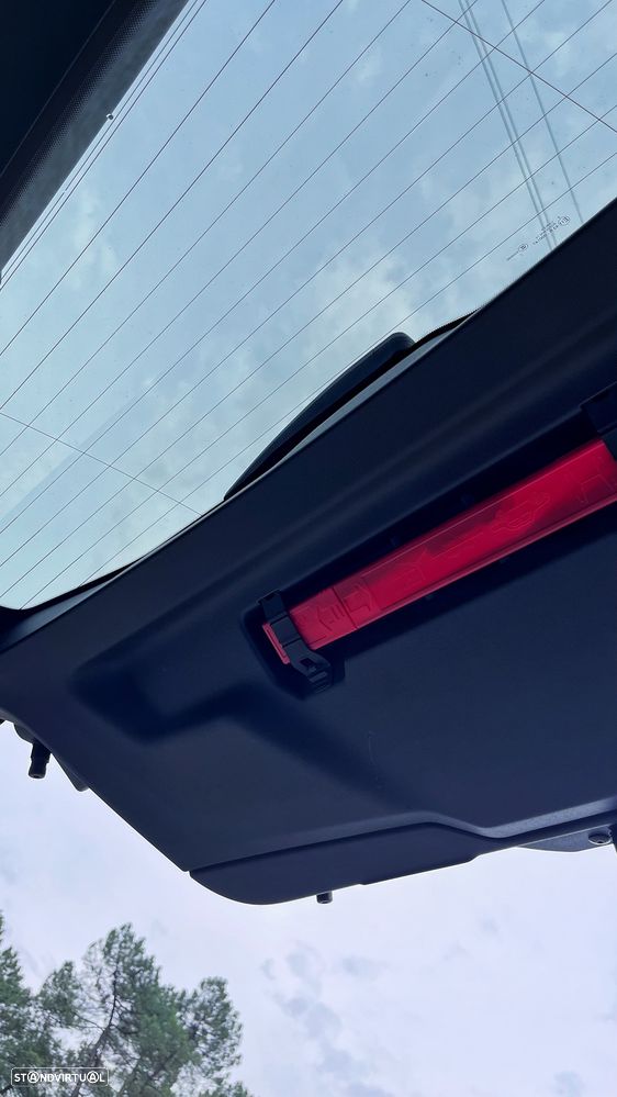 Peugeot 308 1.6 Hybrid Allure e-EAT8 - 22