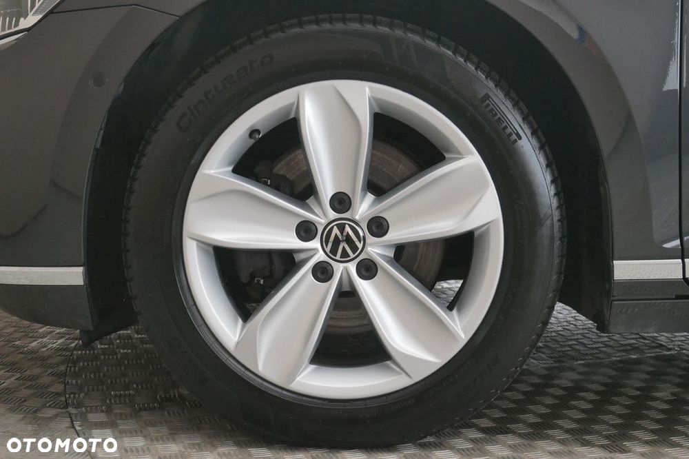 Volkswagen Passat Variant 2.0 TSI Elegance DSG - 14