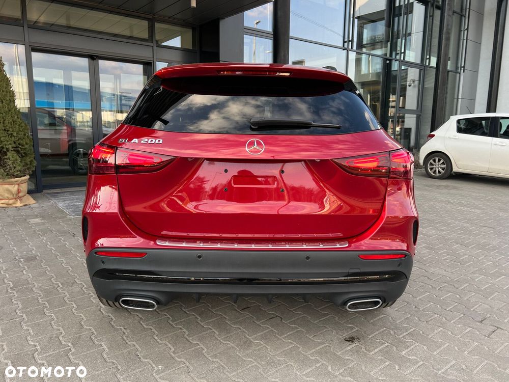 Mercedes-Benz GLA 200 AMG Line - 20