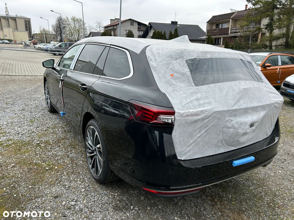 Skoda Superb 2.0 TSI 4x4 L&K DSG - 6