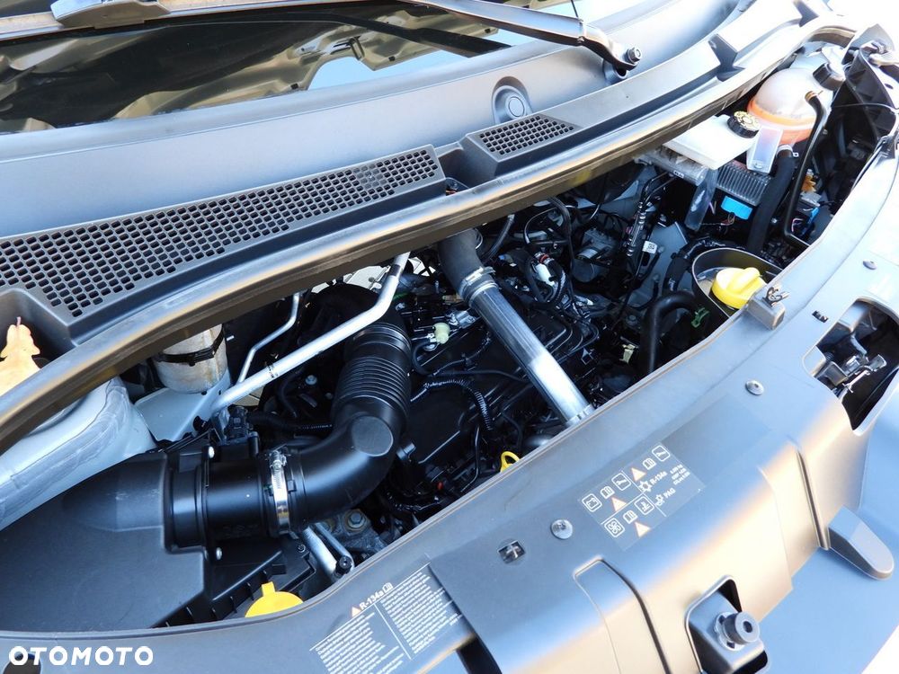 Renault MASTER KONTENER 8 PALET TEMPOMAT NAWIGACJA LEDY KLIMATYZACJA  145KM - 25