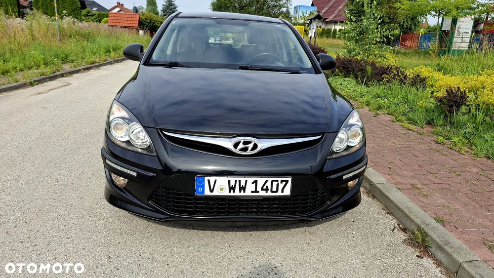 Hyundai i30 1.4 Blue Comfort - 16