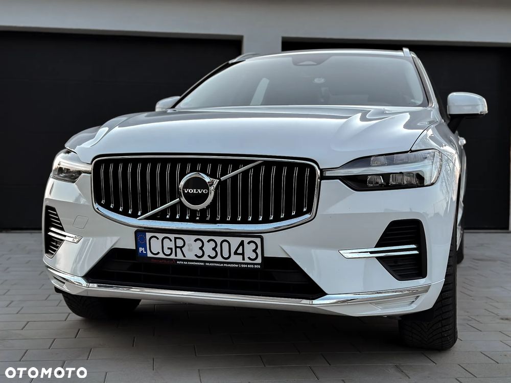 Volvo XC 60 T6 AWD Recharge Plus Bright - 12