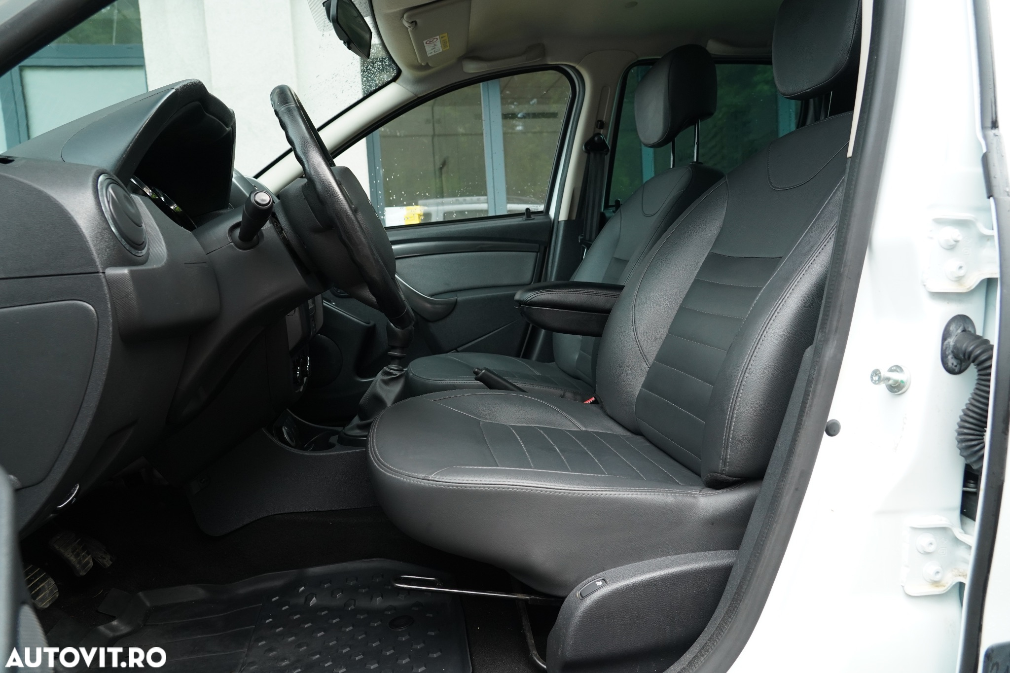 Dacia Duster dCi 110 FAP 4x4 Prestige - 12