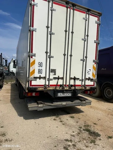 Mercedes Benz ACTROS - 8