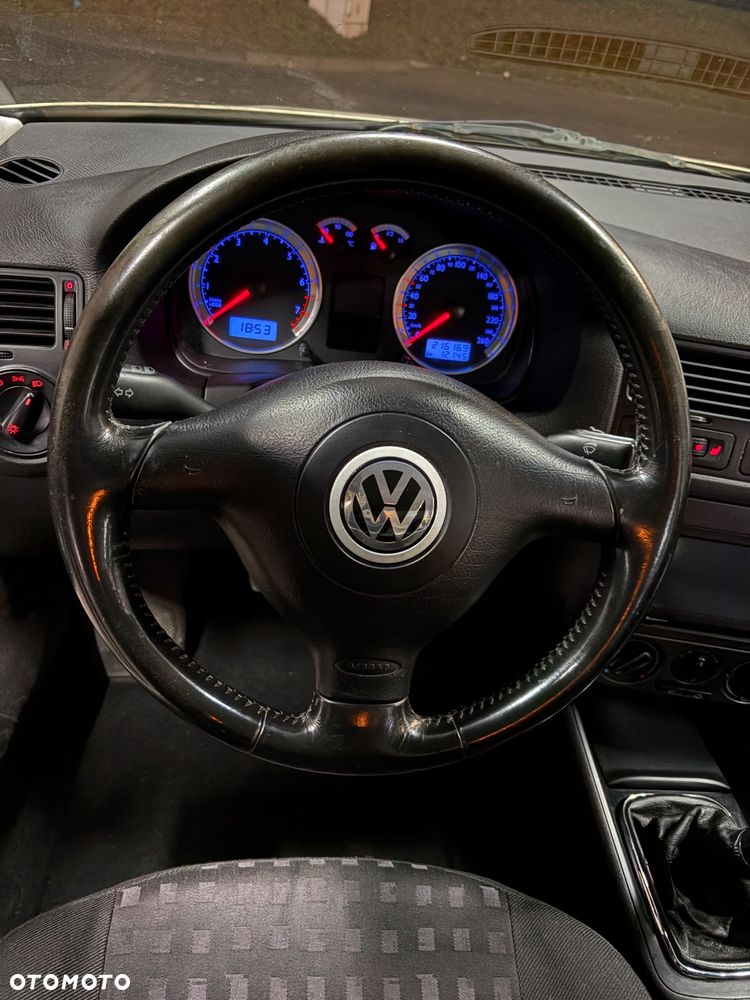 Volkswagen Bora - 15