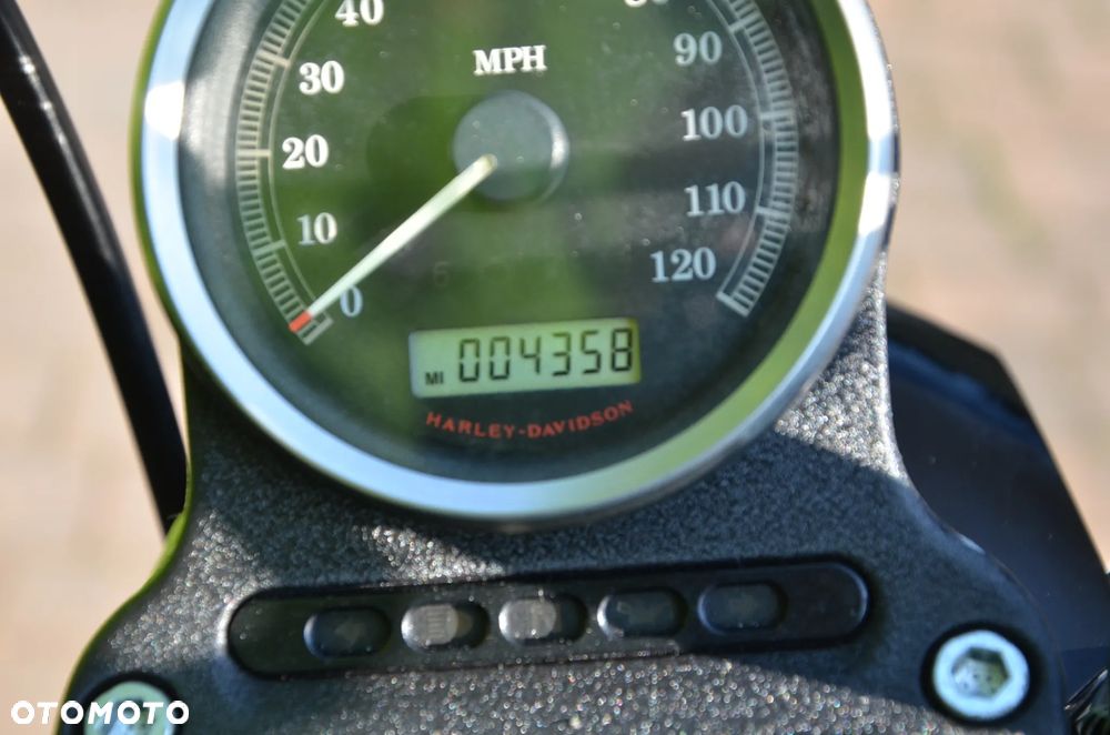Harley-Davidson Sportster Nightster 1200N - 34