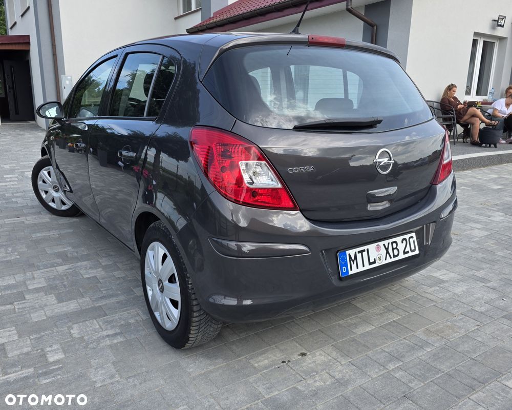Opel Corsa - 3