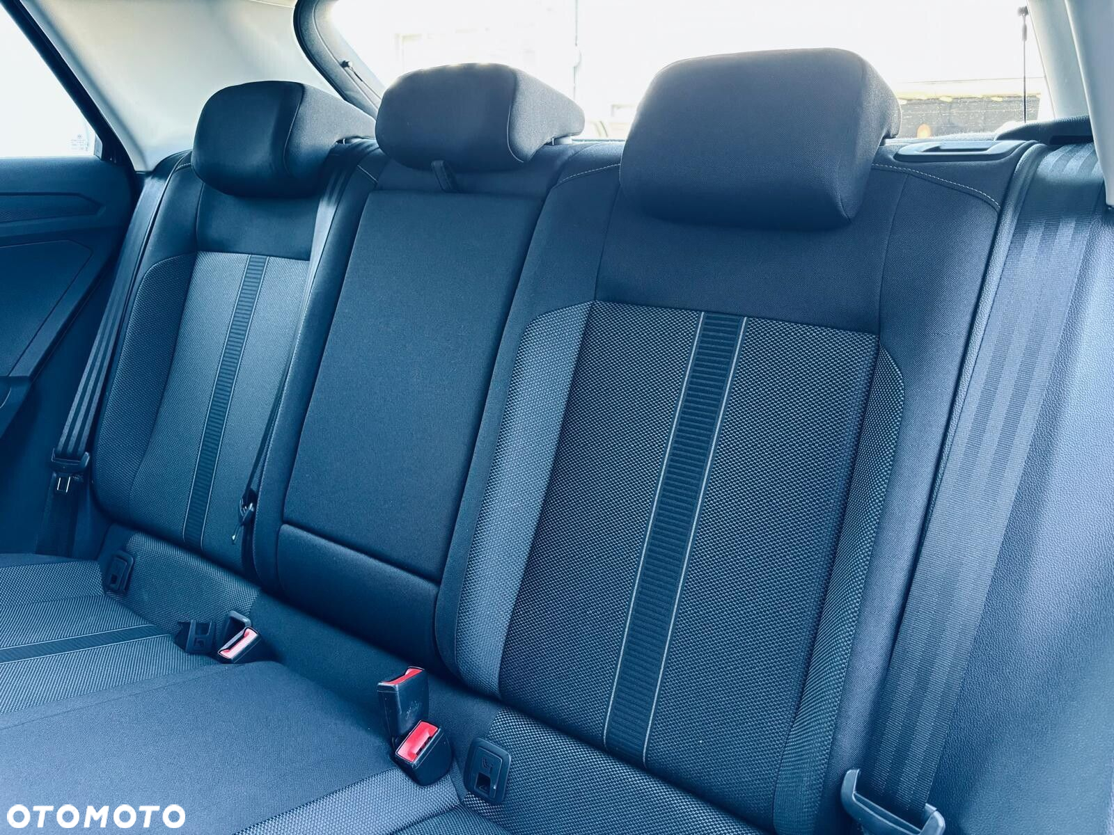 Volkswagen T-Roc 1.5 TSI Life DSG - 13