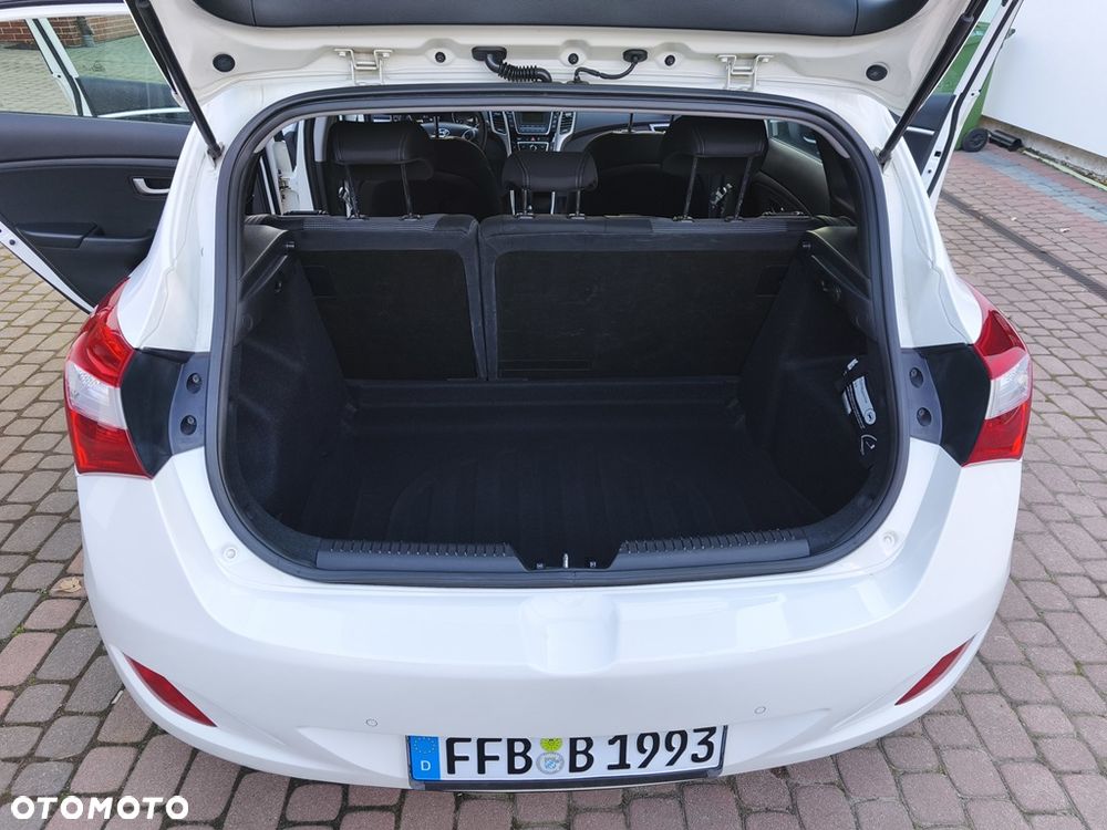 Hyundai i30 1.4 Comfort - 26