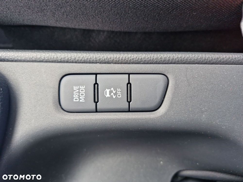 Toyota Yaris 1.5 Comfort CVT - 26