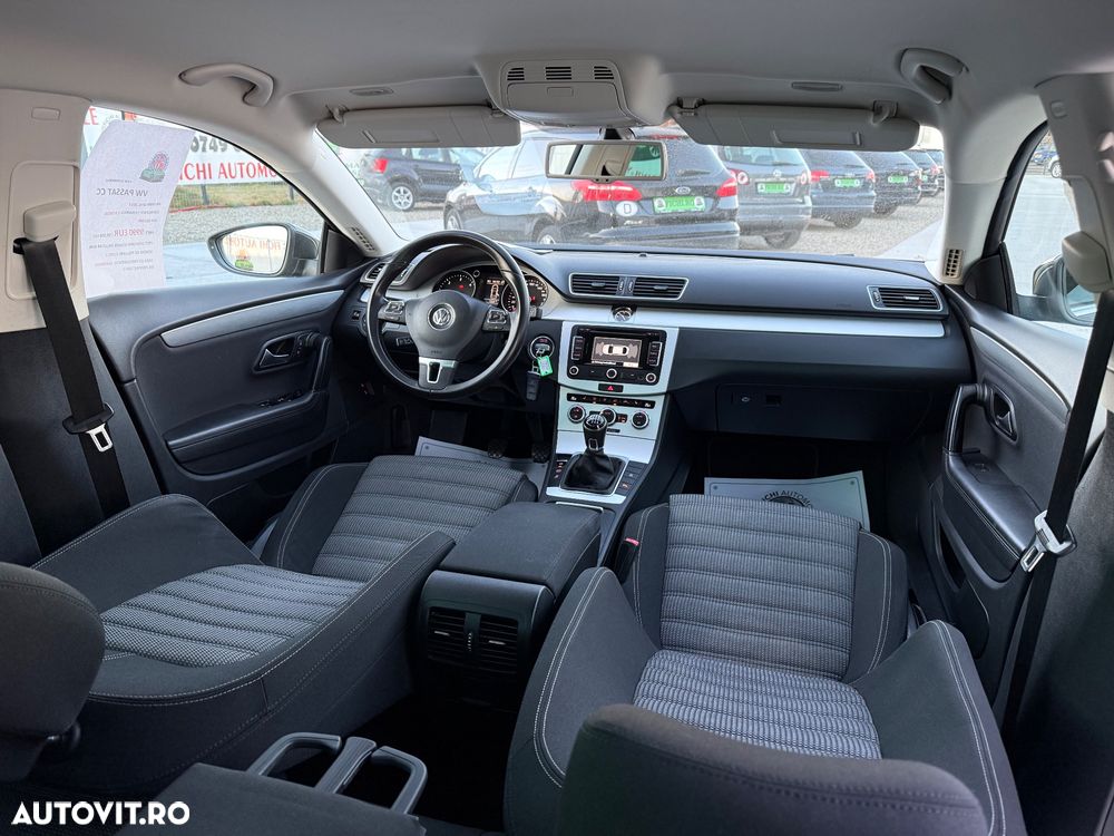 Volkswagen Passat CC 2.0 TDI BlueMotion Technology Exclusive - 8
