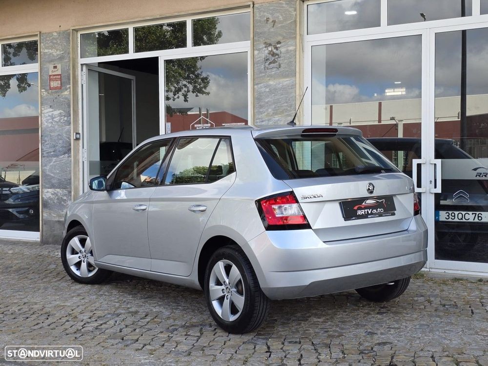 Skoda Fabia 1.0 Ambition - 10