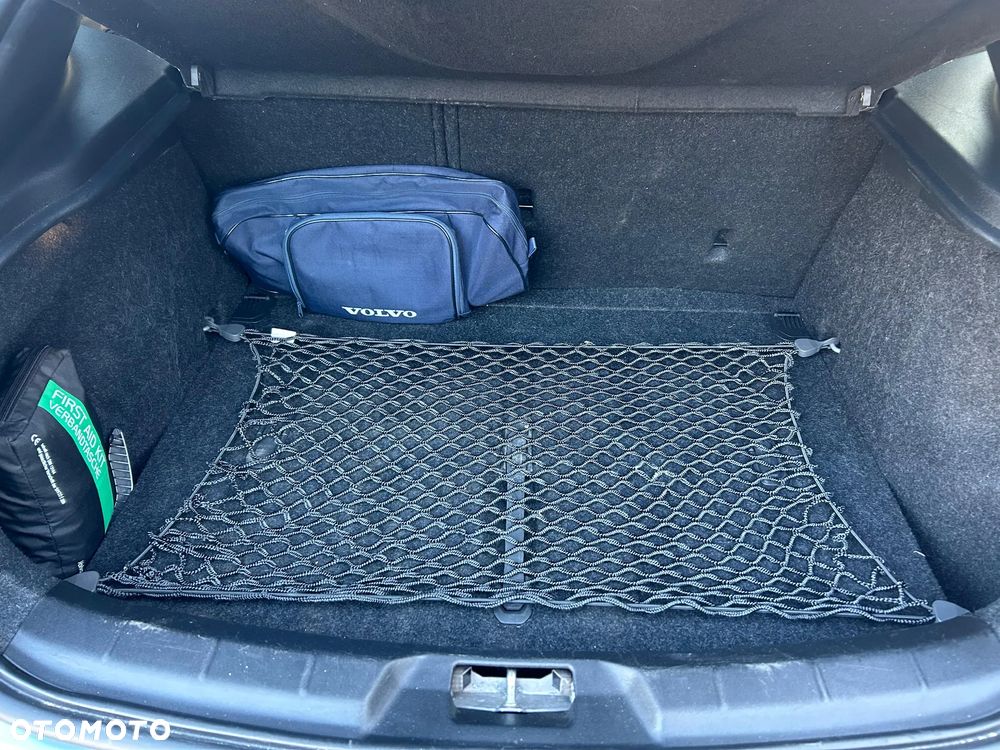 Volvo V40 T3 Drive-E Summum - 19