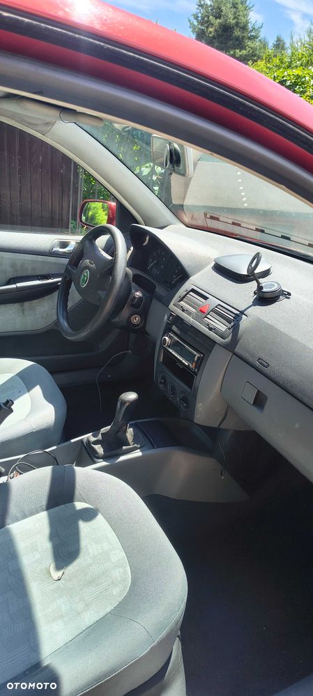 Skoda Fabia - 6