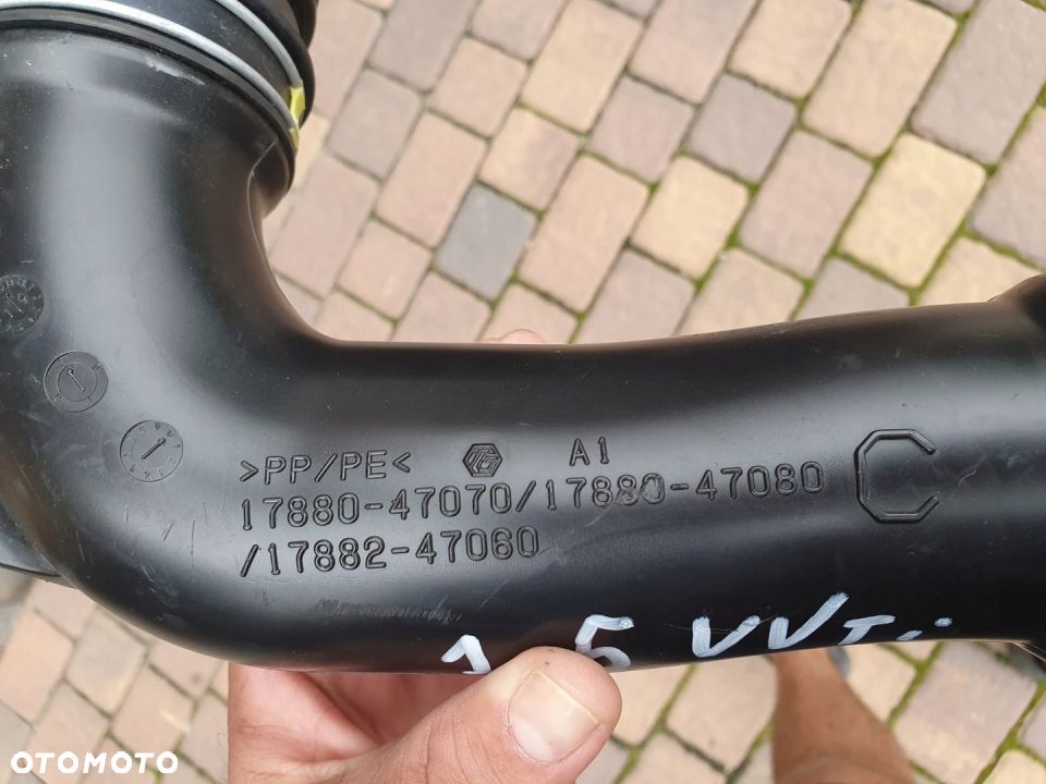 TOYOTA YARIS 1.5 VVT-i Rura filtra powietrza - 3